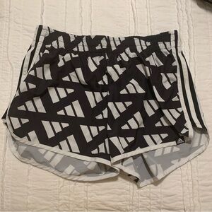 Adidas logo aeroready running shorts